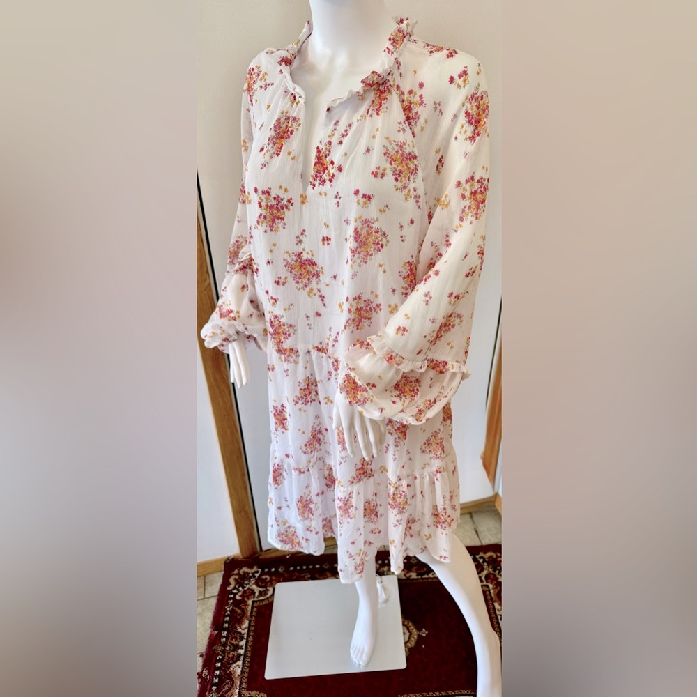 Vince Camuto women’s mini Dress IVORY/PINK XXL/ CASUAL / plus Size/ Flowy
